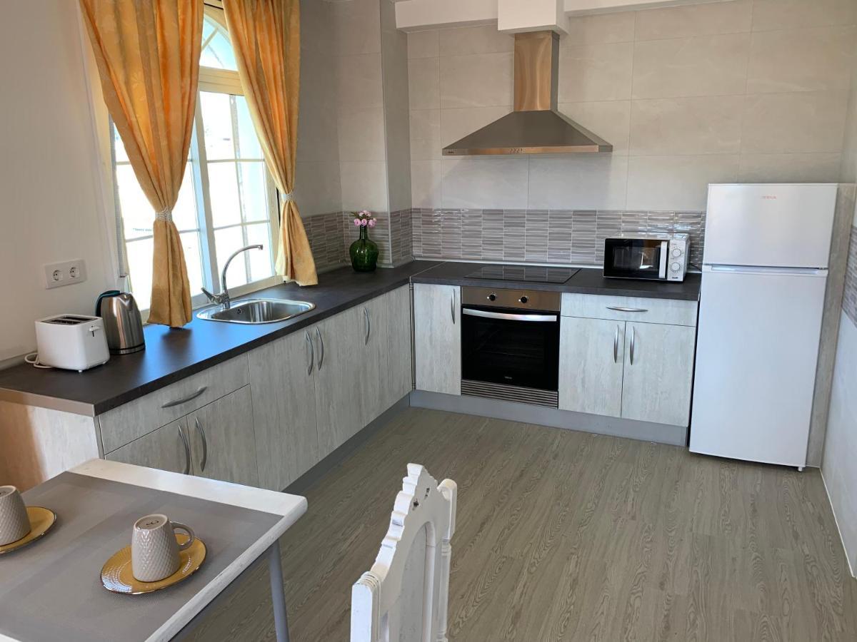 Apartamentos Sanjuan Порріньйо Екстер'єр фото