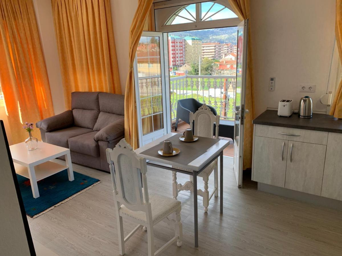 Apartamentos Sanjuan Порріньйо Екстер'єр фото